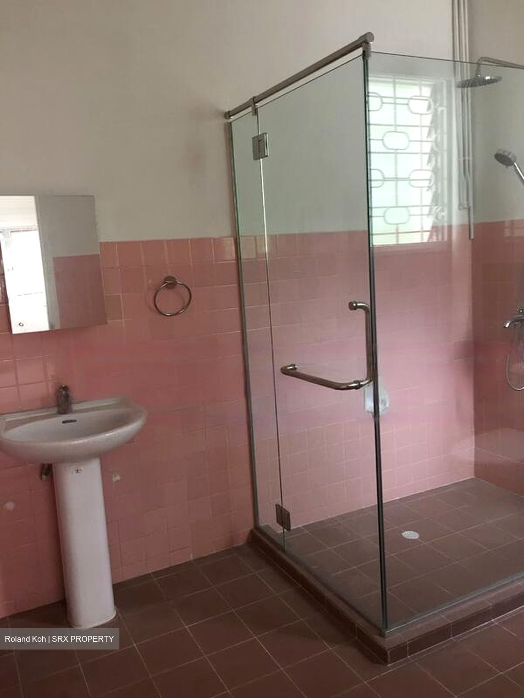 Bedok Ria Crescent (D16), Semi-Detached #473941011